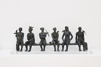 grace da costa tete a tete tete bronze edition 8 of 8 27 x 80 x 19cm gkac