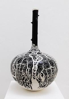 ceramic matters roses are red gkac10767 edited