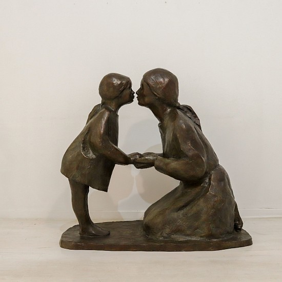 Theo Megaw, The Kiss (large)
bronze