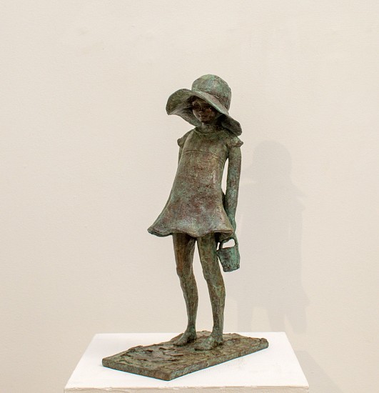 Rosamund O'Connor, Shell Seeker
bronze