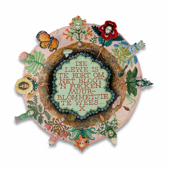 Francke Gretchen Crots, Muurblommetjie
electric fired earthenware,underglaze,transparent glaze,gold lustre,M.O.P lustre, metallic gold on glaze paste